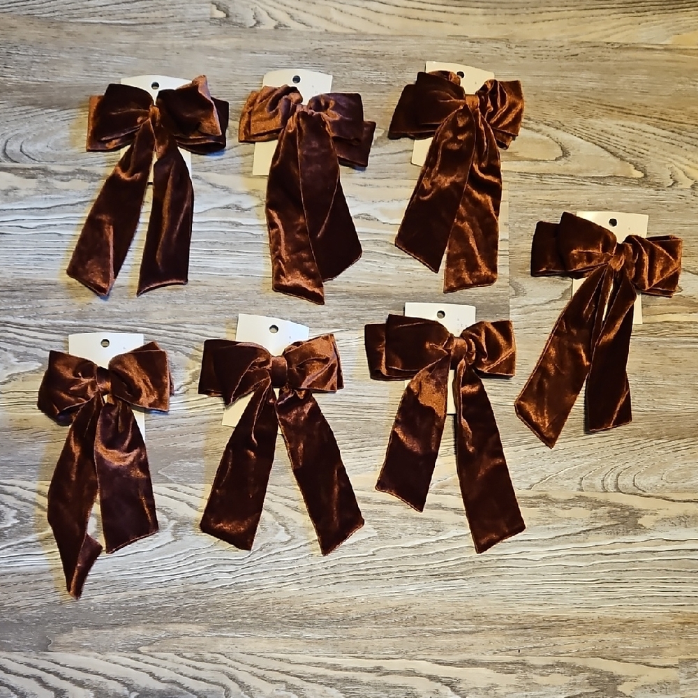 7 Pack Velvet Hair Bows